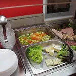 Au Petit Bonheur فندق 2*