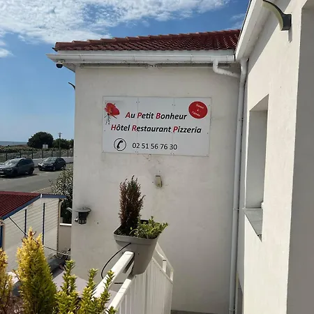Au Petit Bonheur