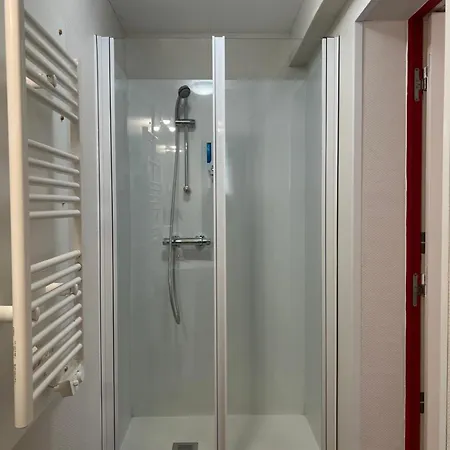 Hotell Au Petit Bonheur