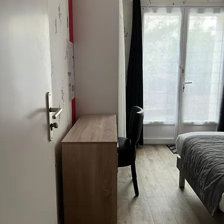 Hotell Au Petit Bonheur 2*