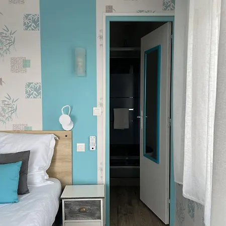 Hotel Au Petit Bonheur 2*