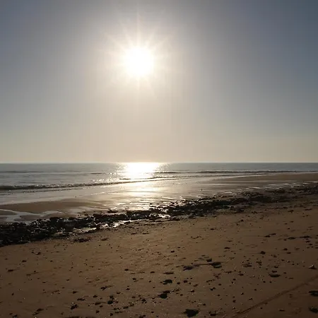 Hotell Au Petit Bonheur La Tranche-sur-Mer