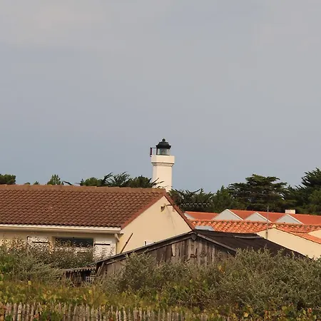 Au Petit Bonheur Hotell 2*