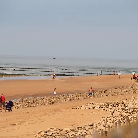 ホテル Au Petit Bonheur