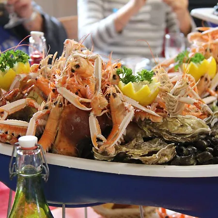 Au Petit Bonheur Hotell La Tranche-sur-Mer