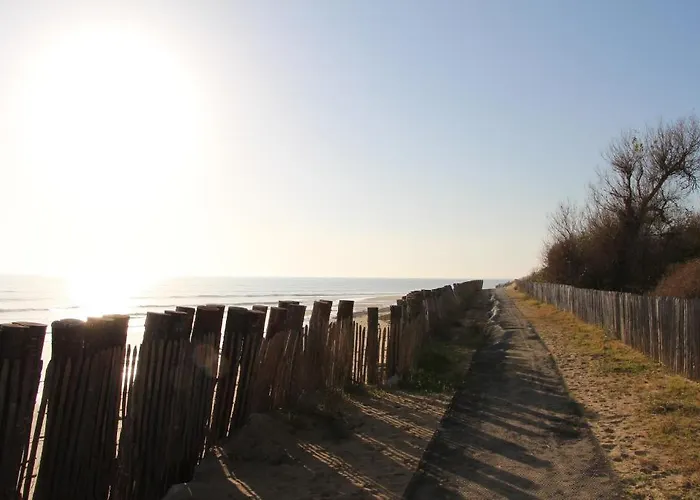 Hotel Au Petit Bonheur 2*